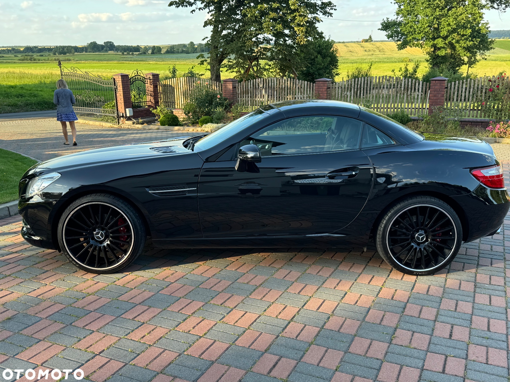 Mercedes-Benz SLK 200 CGI - 25