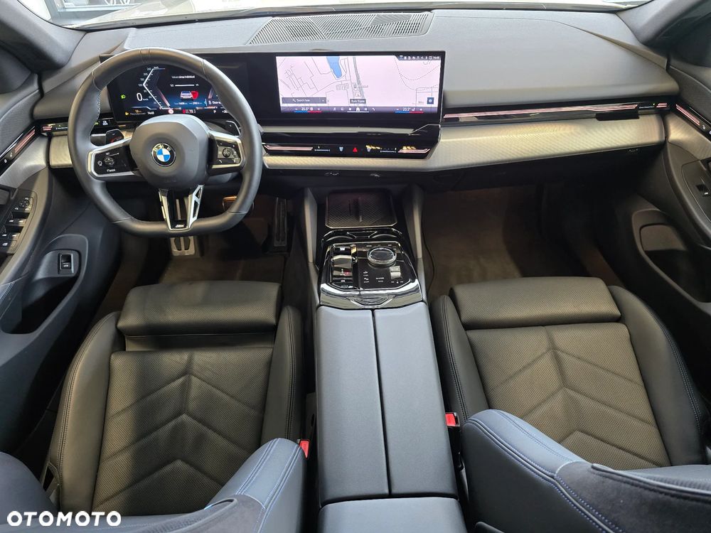 BMW Seria 5 520i mHEV M Sport - 16