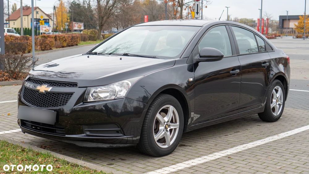 Chevrolet Cruze 1.6 LS - 1