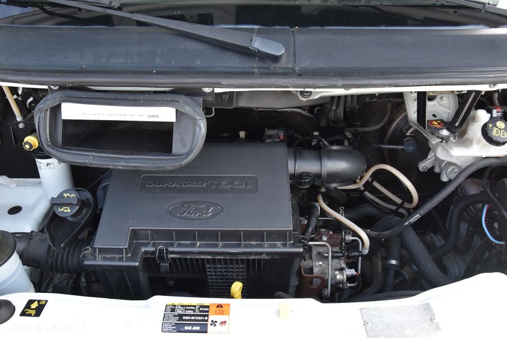 Ford CHAUSSON FLASH 03 - 38