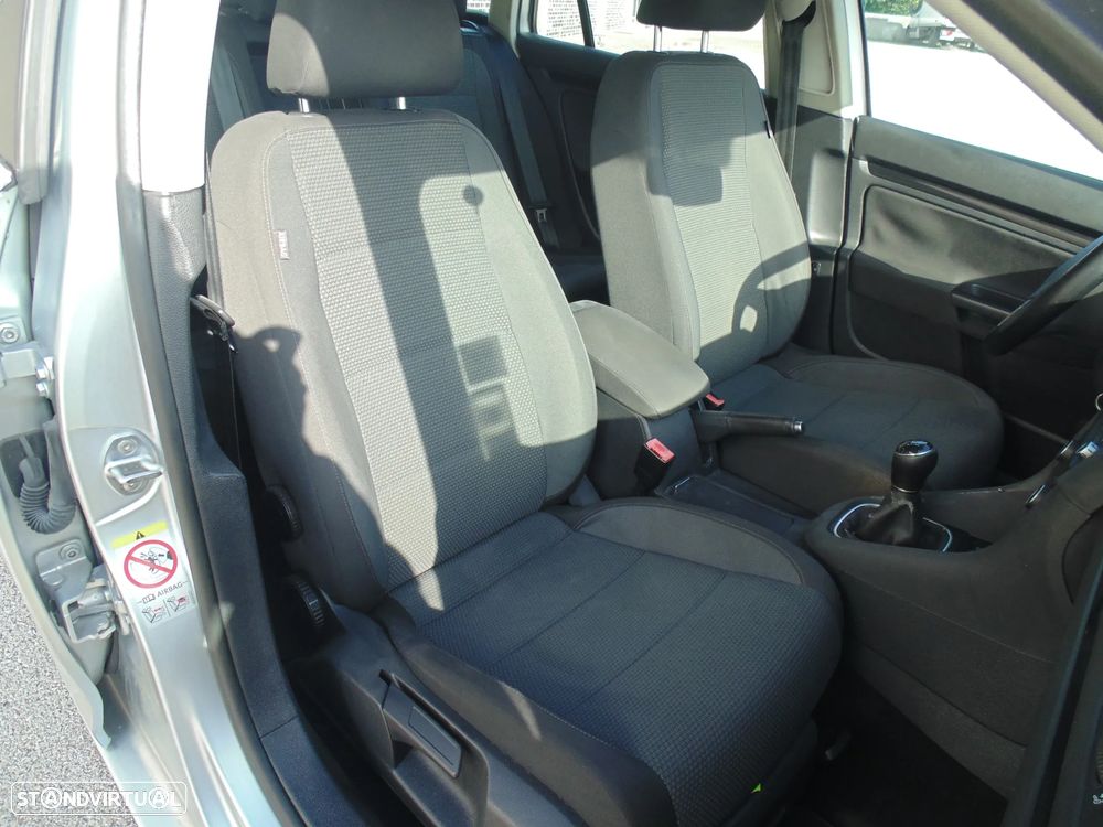 VW Golf Variant 1.6 TDi Best Edition - 18