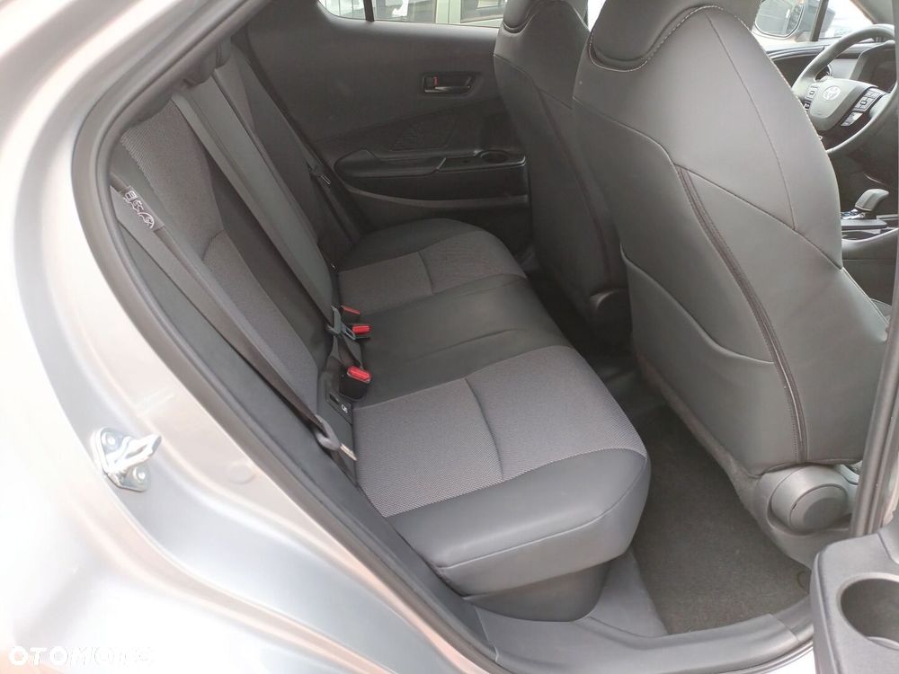 Toyota C-HR 2.0 Hybrid Dynamic Force Style - 31