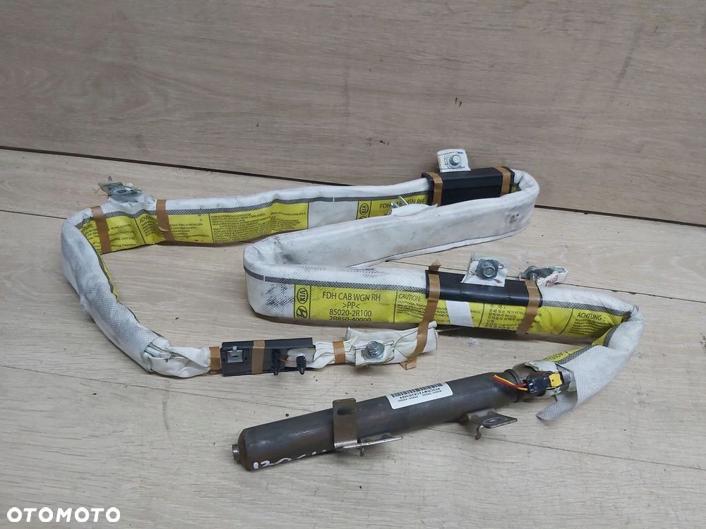 HYUNDAI i30 I CW Kurtyna prawa AIr bag Kombi 85020-2R500 - 1
