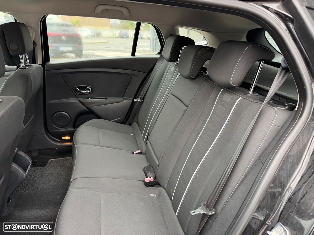 Renault Mégane Sport Tourer 1.5 dCi Dynamique SS - 15