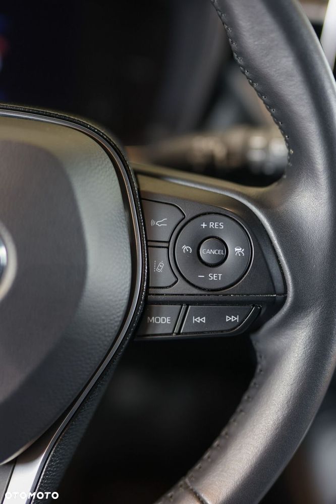 Toyota Corolla 1.8 Hybrid Comfort - 39