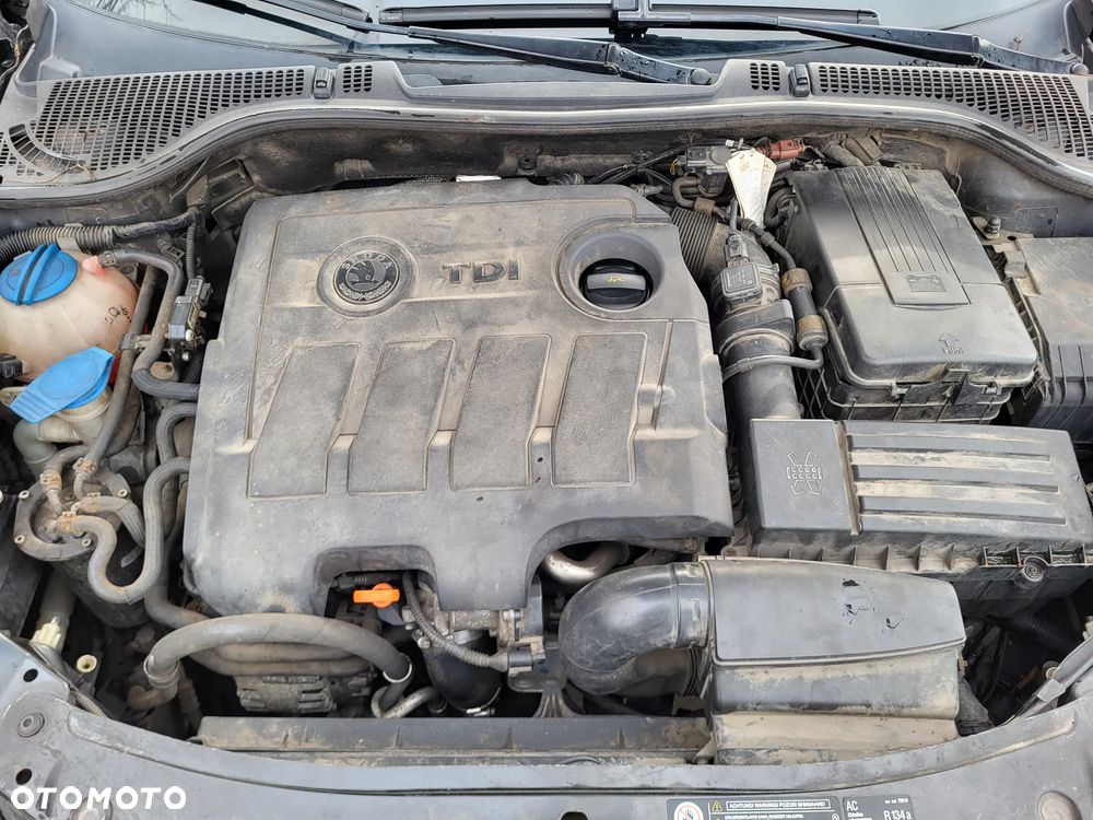 Skoda Octavia 1.6 TDI DPF FAMILY - 12