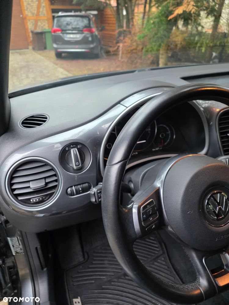 Volkswagen Beetle 2.0 TSI DSG Sport - 25