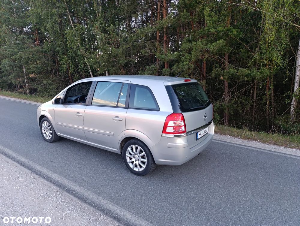 Opel Zafira 1.6 ecoFLEX Family - 8