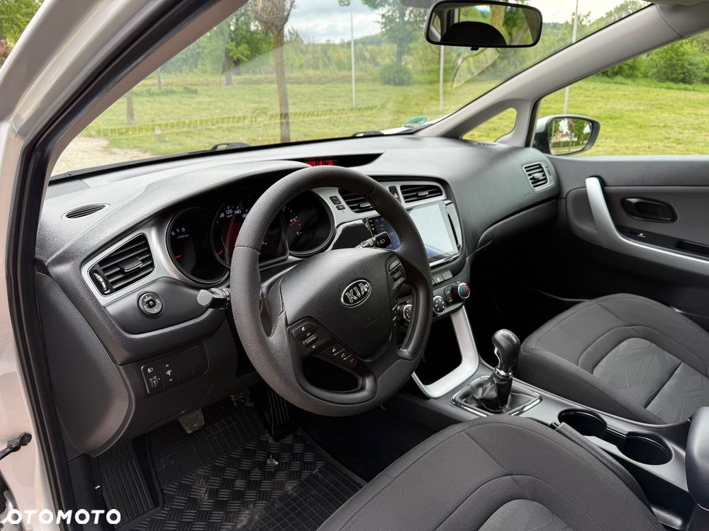 Kia Ceed 1.4 CVVT - 13