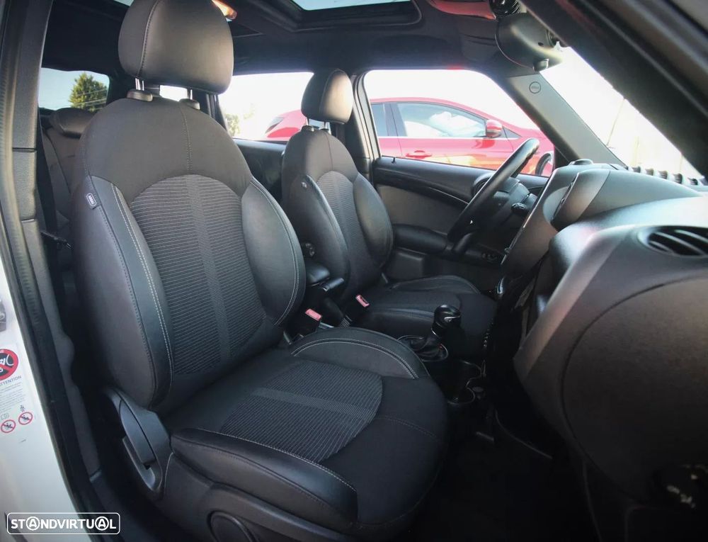 MINI Countryman Cooper D Aut. — fotografia 19