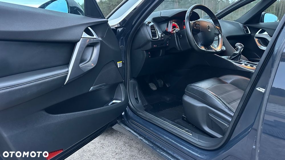 DS Automobiles DS 5 - 17