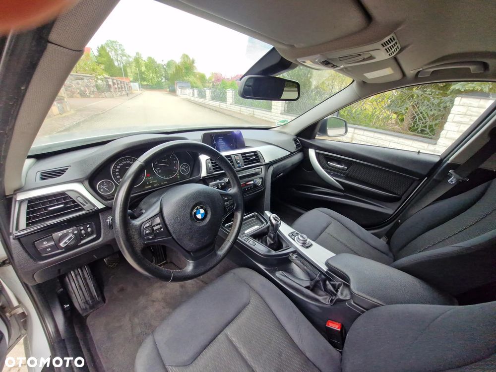 BMW Seria 3 316d M Sport - 19