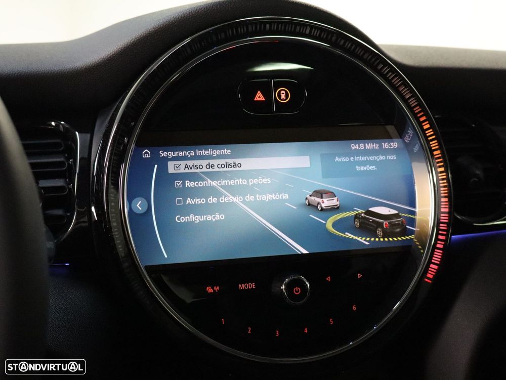 MINI 3 Portas Cooper SE - 13