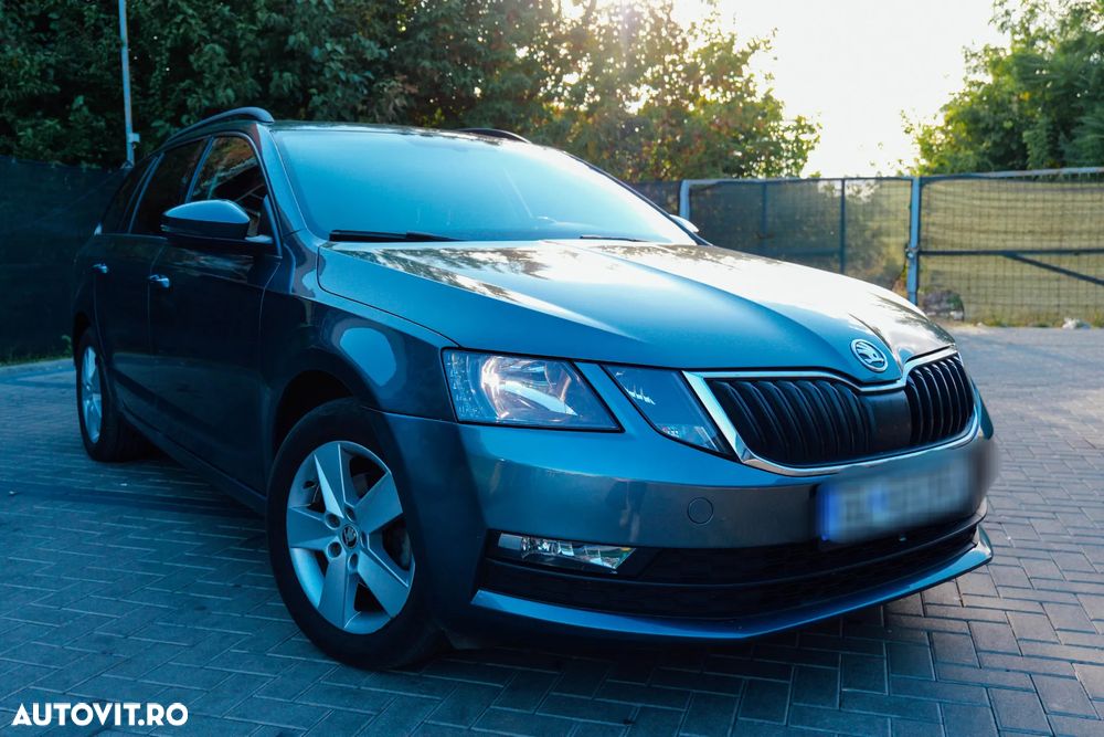 Skoda Octavia - 3