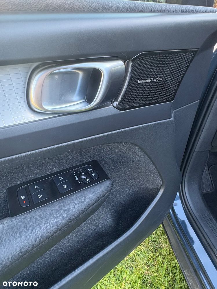 Volvo XC 40 - 15