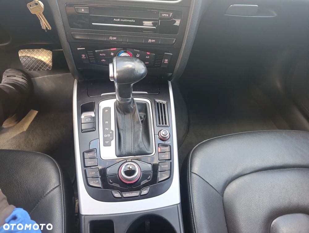 Audi A4 Avant 2.0 TDI DPF multitronic Ambiente - 15