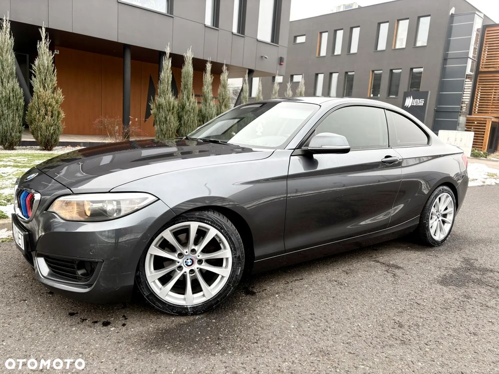 BMW Seria 2 218d Sport Line - 2