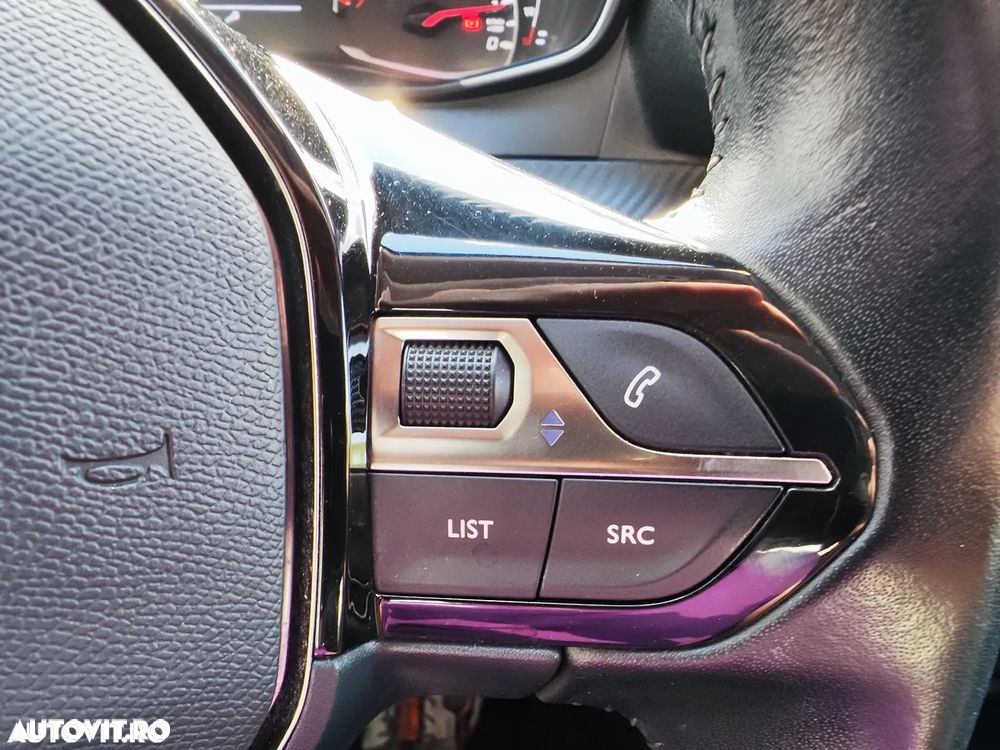 Peugeot 2008 1.5 BlueHDI STT Active - 20