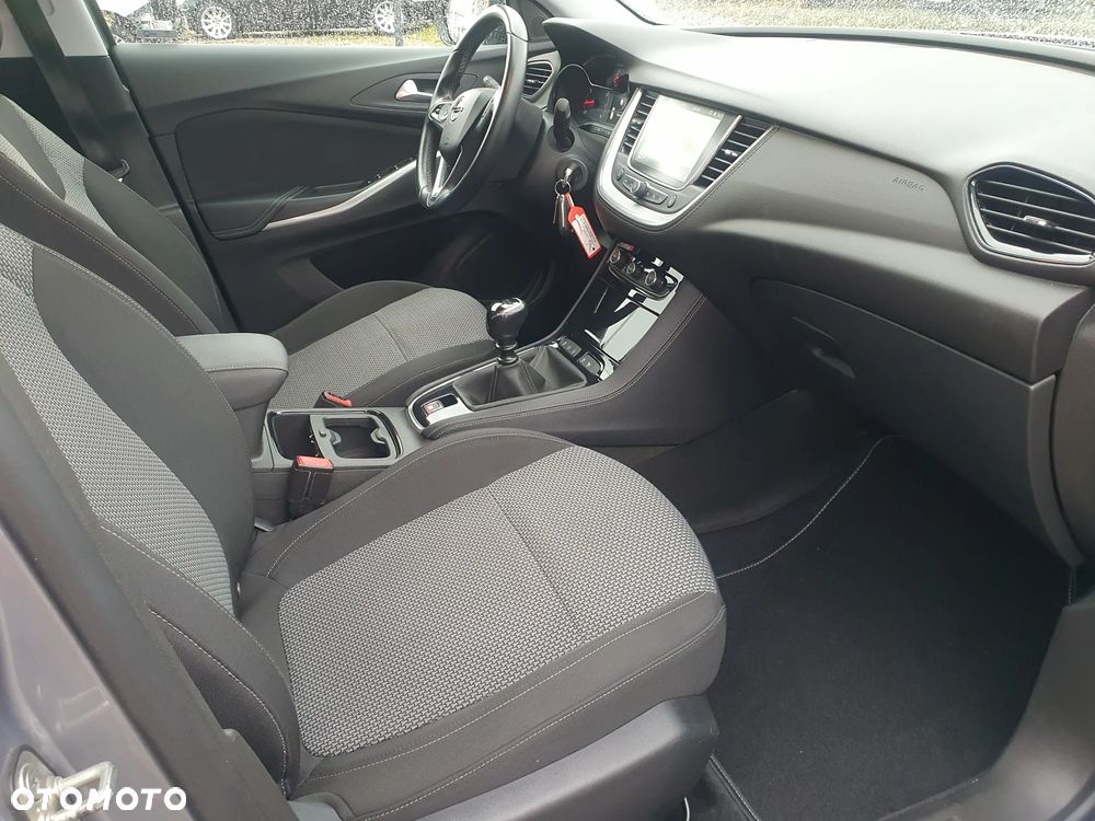 Opel Grandland X 1.2 Start/Stop Business Elegance - 8