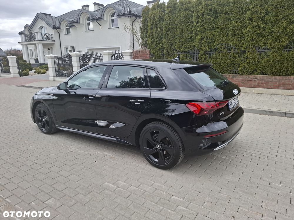 Audi A3 Sportback 30 TDI S line - 17