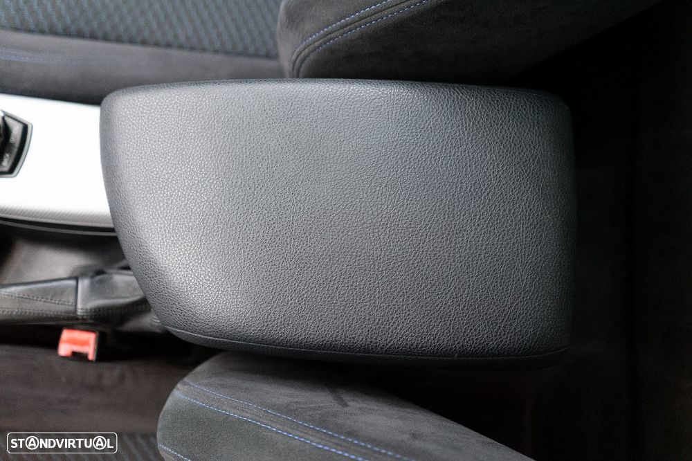 BMW 218 d Coupe Pack M Auto - 30