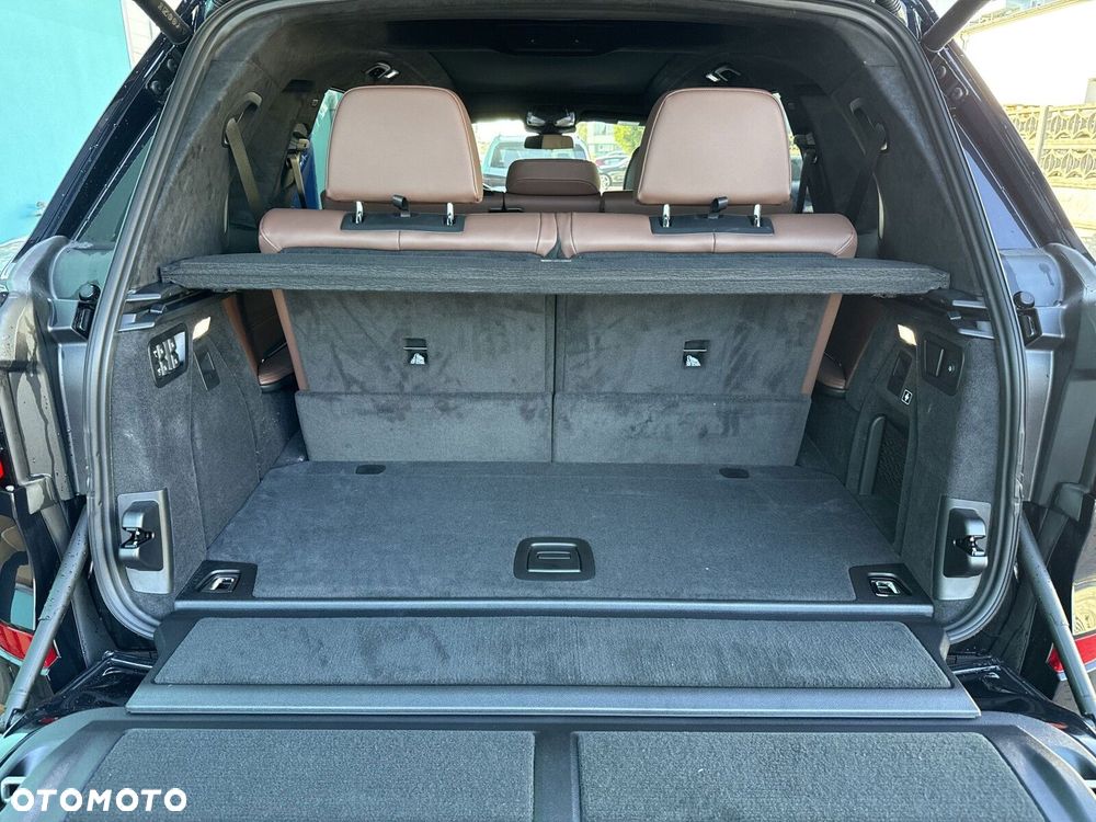 BMW X7 - 19