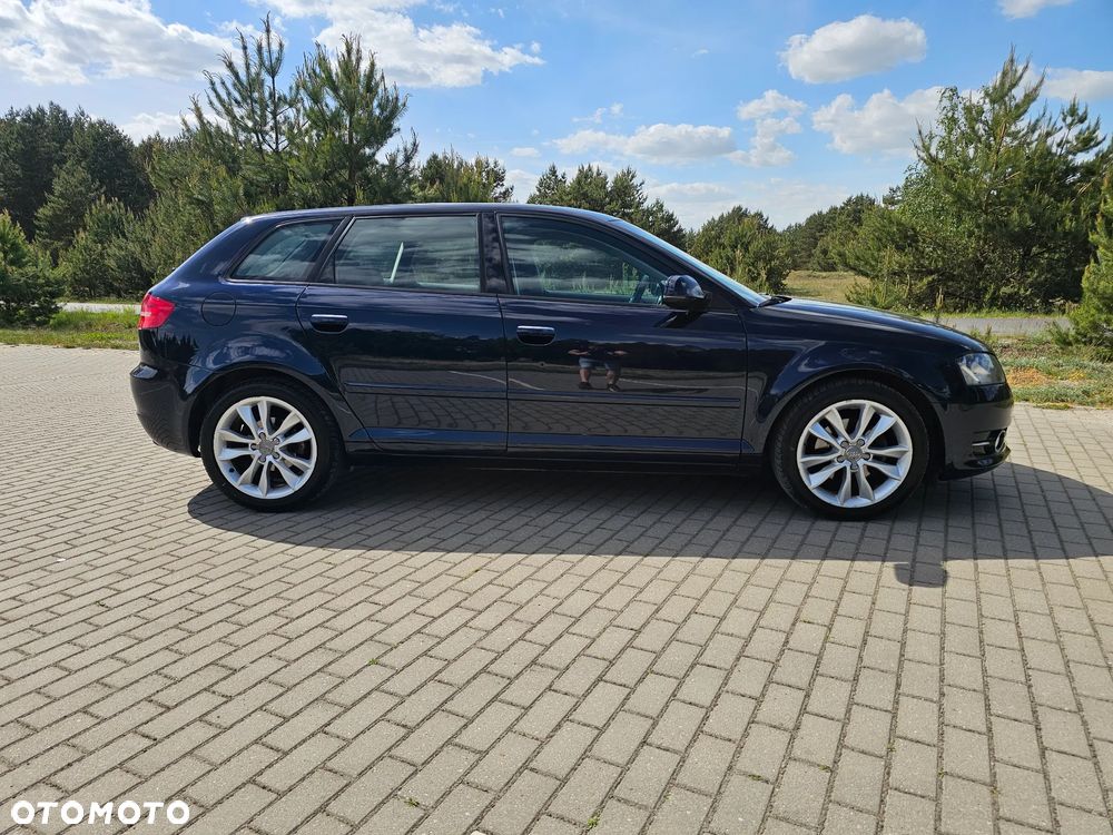 Audi A3 Sportback 2.0 TDI DPF S tronic Ambition - 4