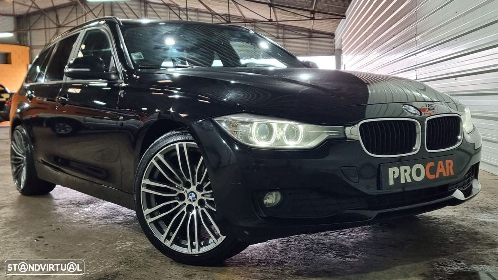 BMW 318 d Touring Auto - 30