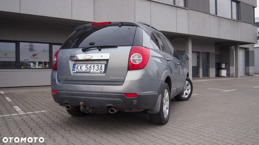 Chevrolet Captiva 2.4 2WD 7 Sitzer LS Family Edition - 14