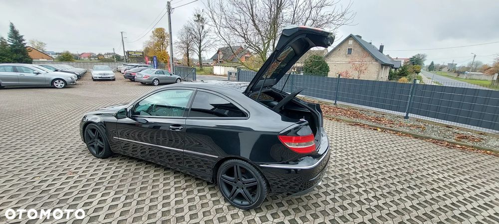 Mercedes-Benz CLC - 25