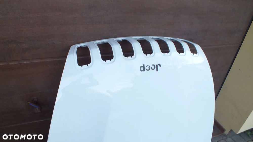 Maska silnika Jeep Cherokee KL - 5