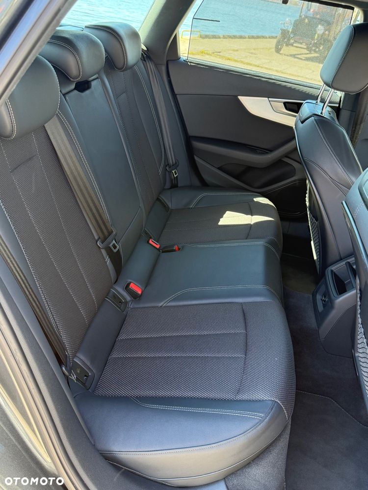 Audi A4 Avant 35 TDI S tronic S line - 28