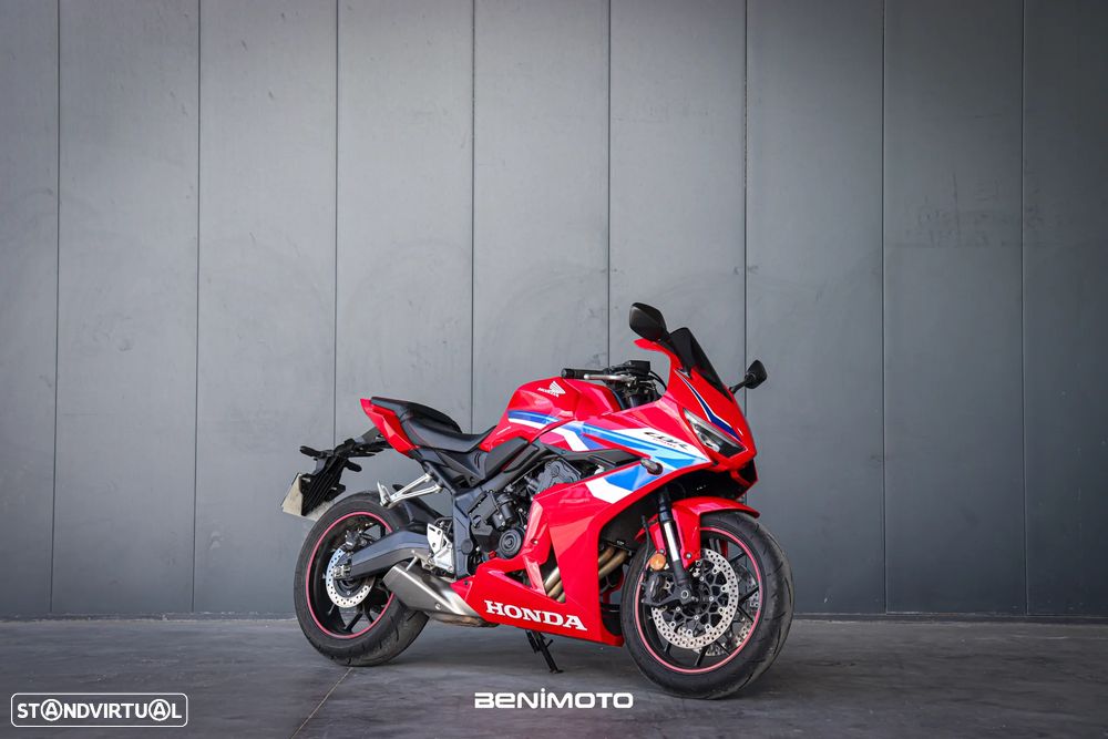 Honda CBR 650RR - 1