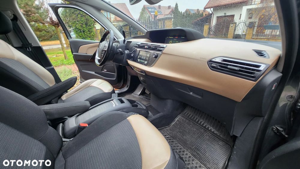 Citroën C4 Grand Picasso 2.0 BlueHDi Exclusive - 19