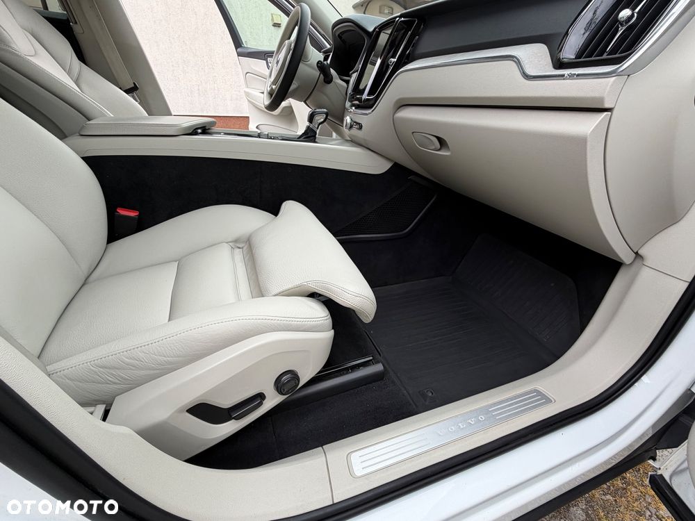 Volvo XC 60 D4 AWD Inscription - 14