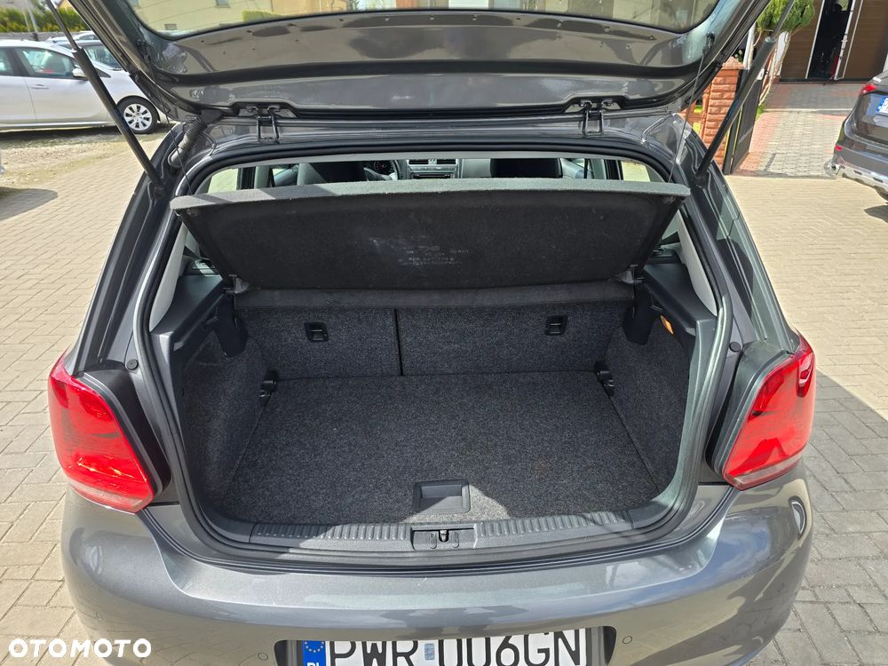 Volkswagen Polo - 19