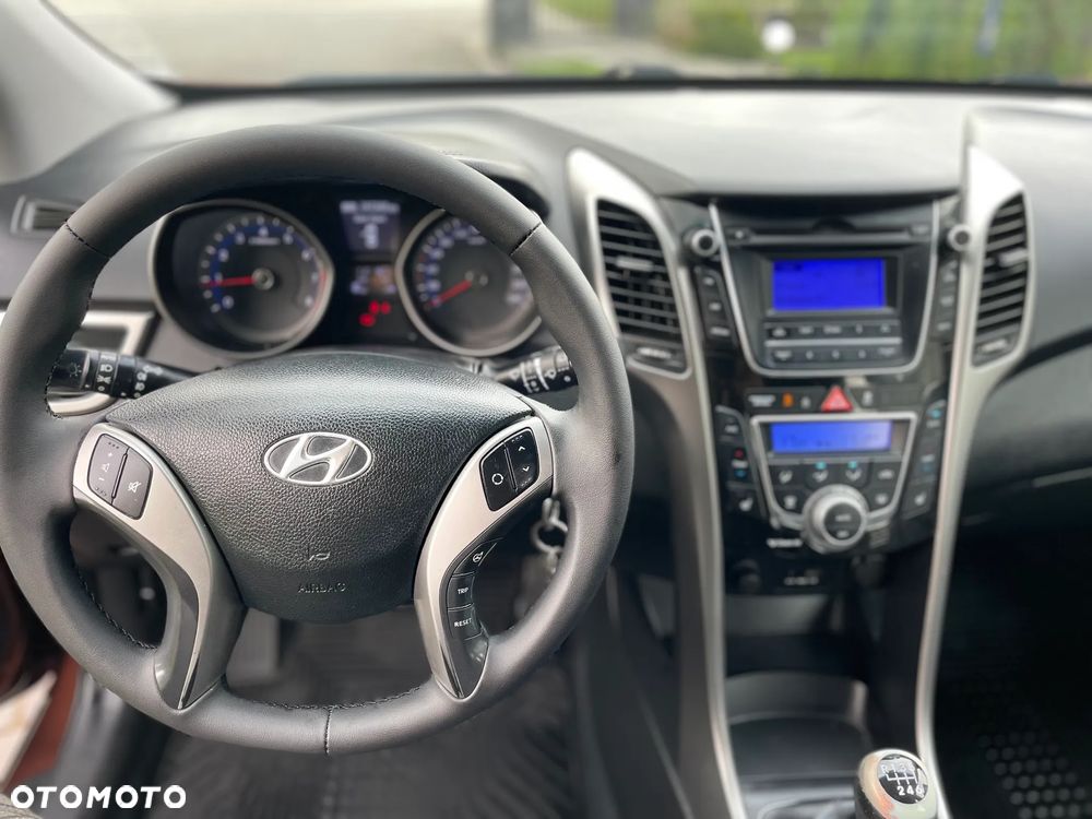 Hyundai i30 1.4 Comfort - 11