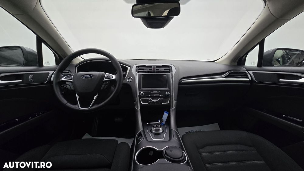 Ford Mondeo 2.0 TDCi Aut. Trend - 14