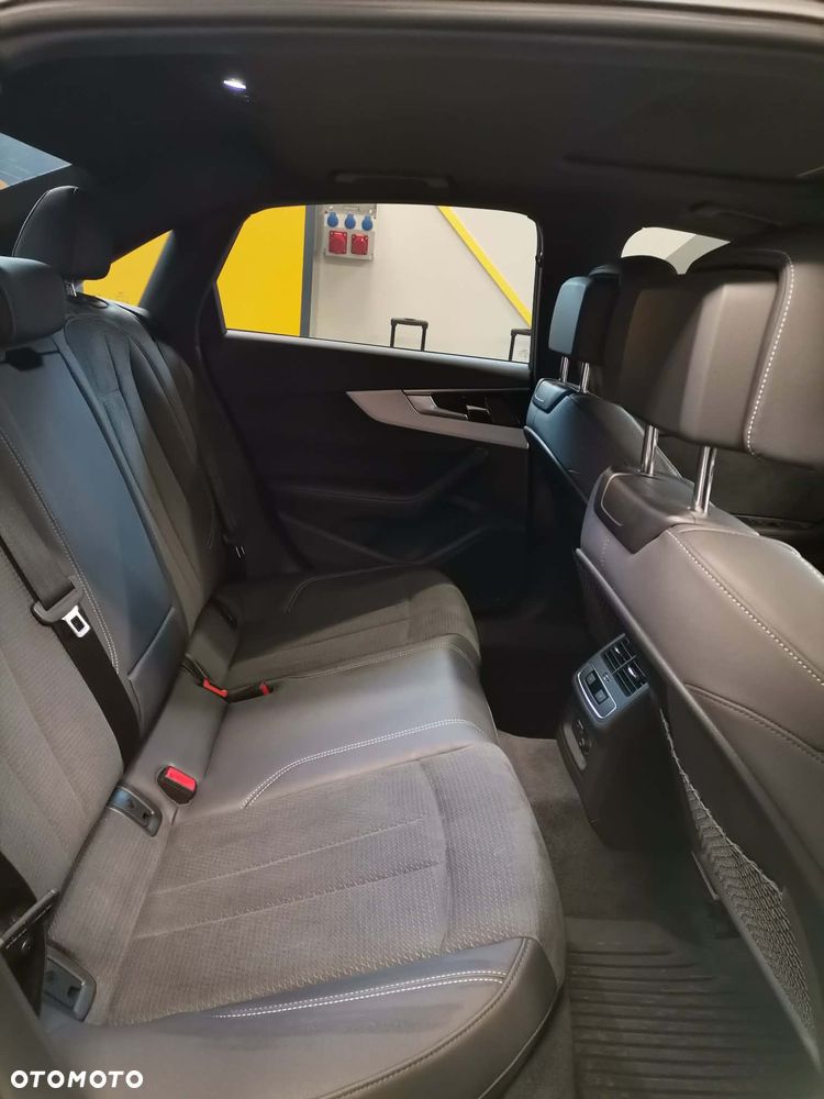 Audi A4 Limousine 45 TFSI mHEV Quattro S Line S tronic - 15