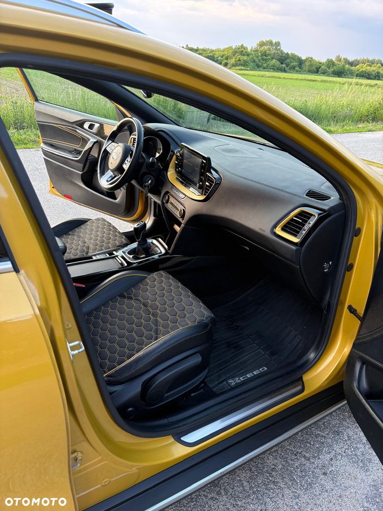 Kia XCeed 1.4 T-GDI L - 17