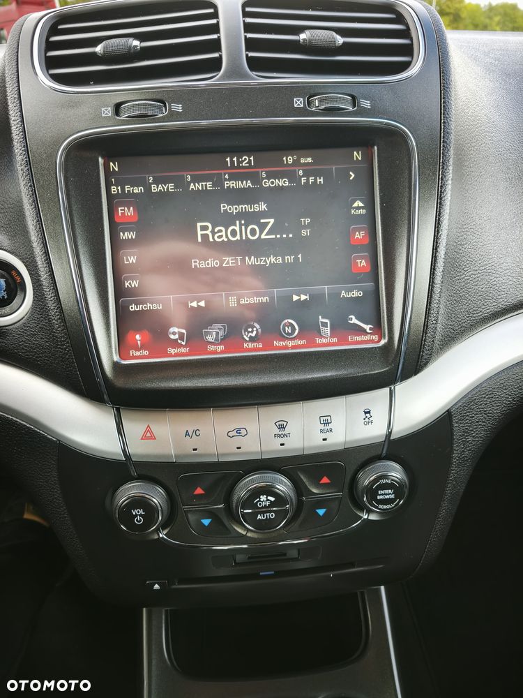 Fiat Freemont 2.0 Multijet 16V DPF Automatik Allrad Lounge - 16