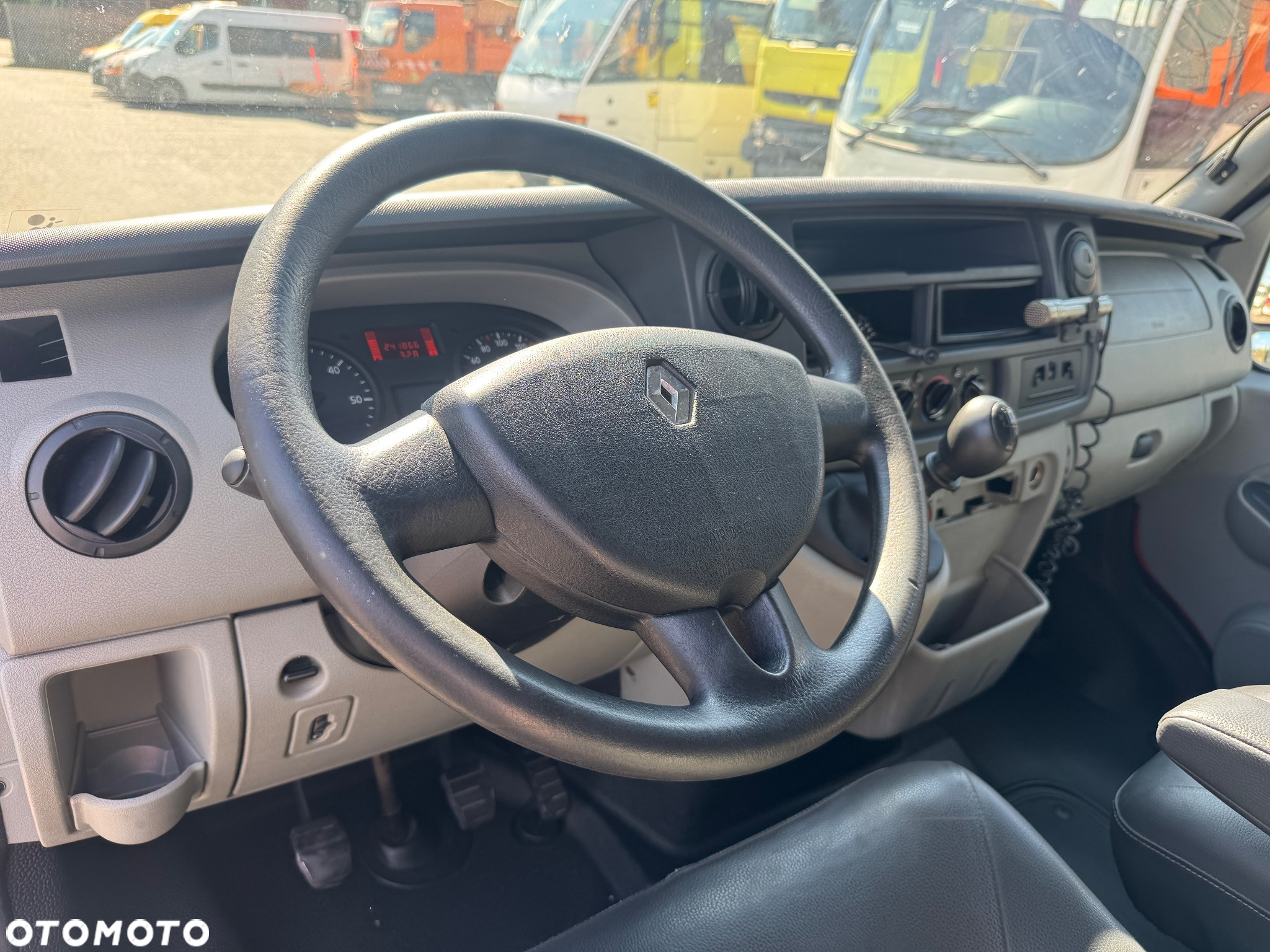 Renault Master L3H2 Webasto Klima 2xDrzwi Przesuwne Przetwornica 230V - 28