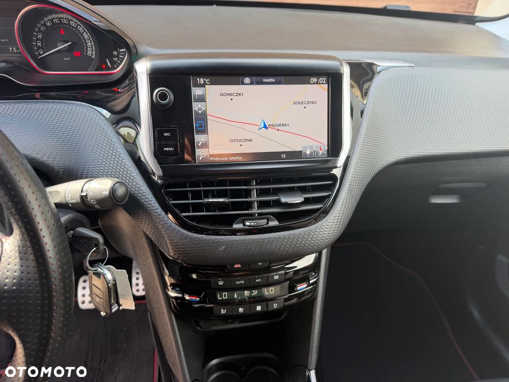 Peugeot 2008 - 16