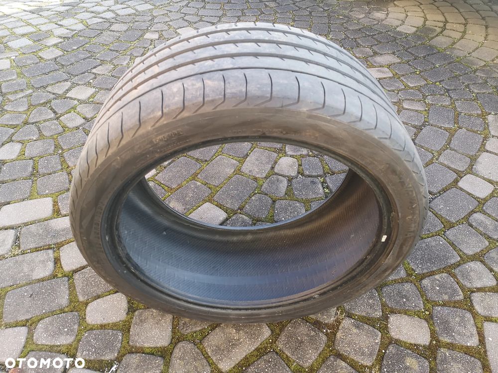 Mercedes-Benz GLE - 40