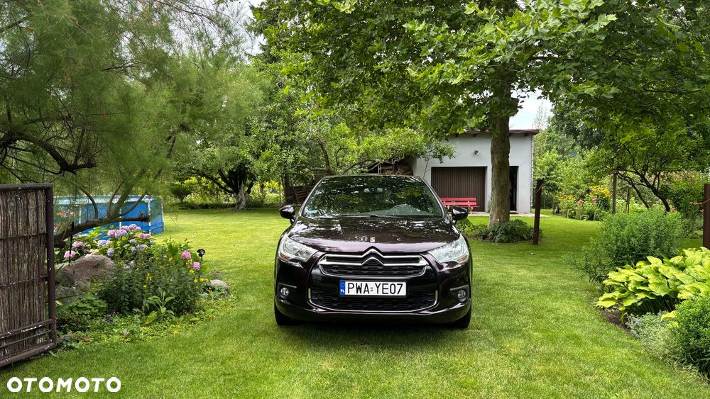 Citroën DS4 1.6 HDi SoChic - 9