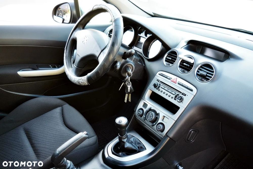 Peugeot 308 1.6 VTi Active - 17