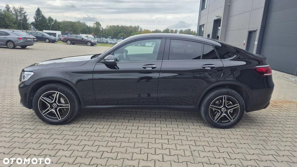 Mercedes-Benz GLC 300 de 4Matic 9G-TRONIC AMG Line - 4