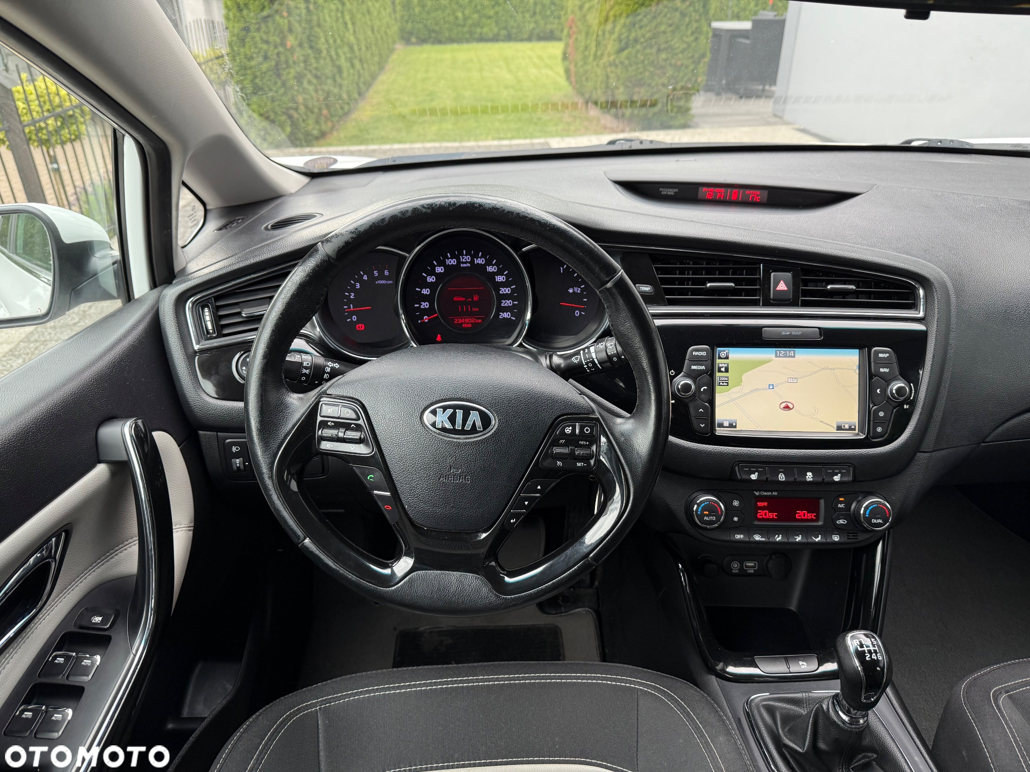 Kia Ceed 1.6 CRDi 136 ISG SW Spirit - 9