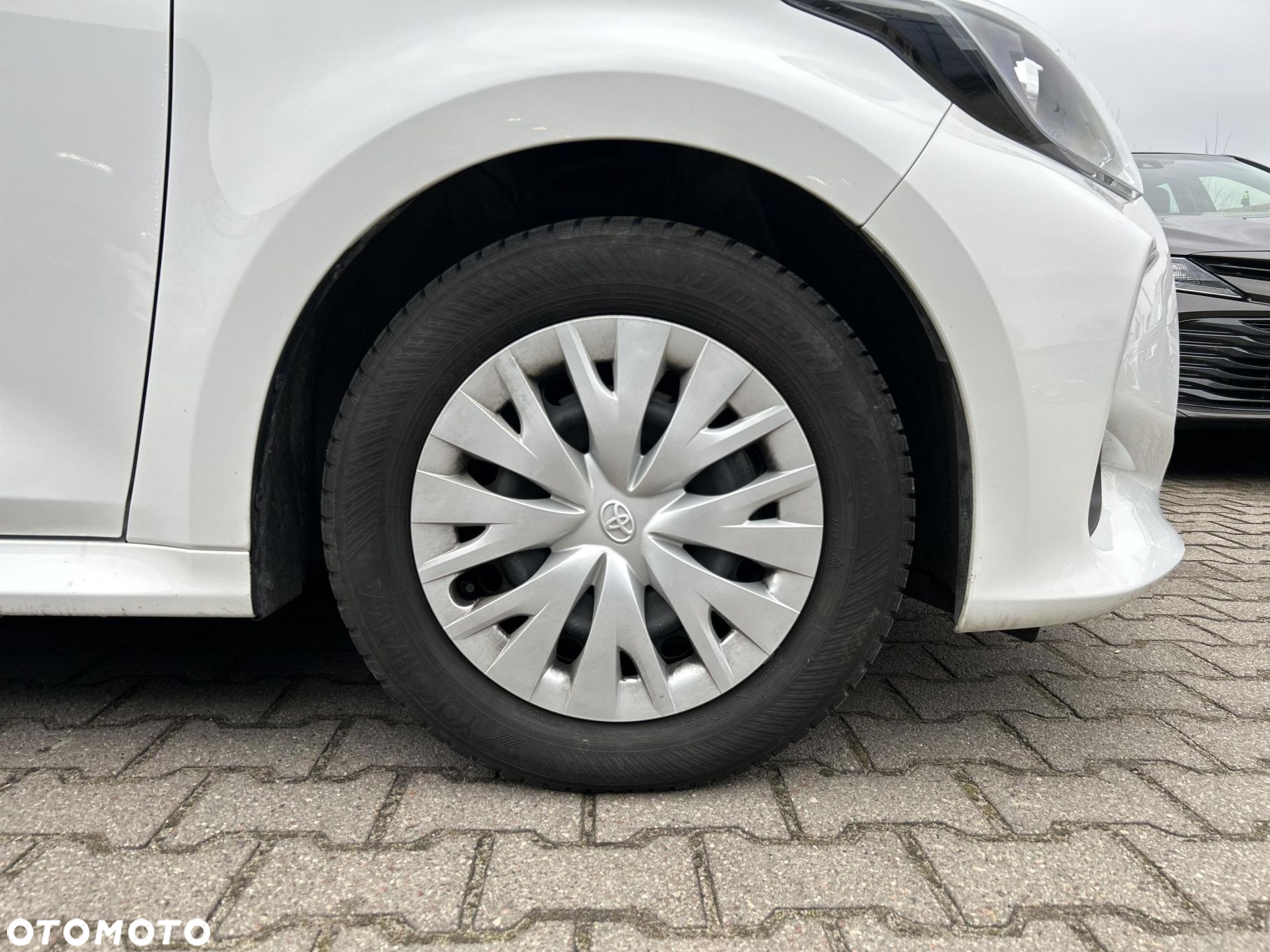 Toyota Yaris - 19