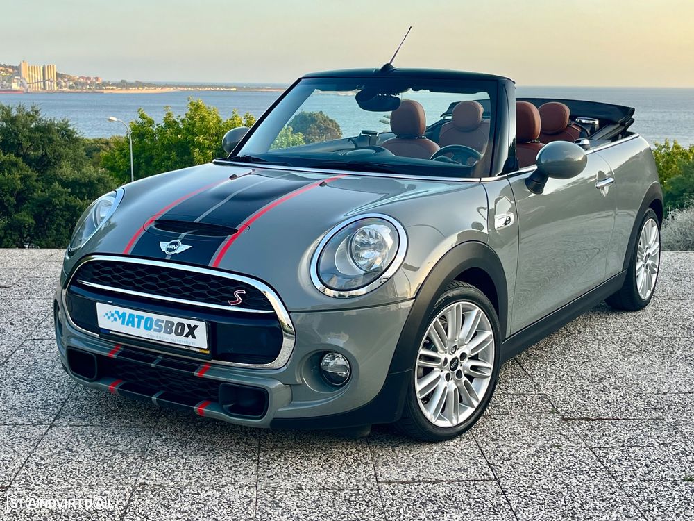 MINI Cabrio Cooper S Sidewalk